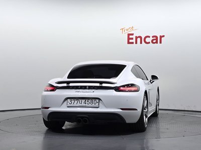 صورة 3 لـ 2019 Porsche 718