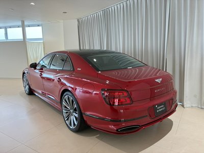 2025 Bentley FLYING SPUR 照片 4