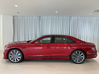 2025 Bentley FLYING SPUR 照片 3