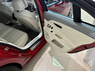 2025 Bentley FLYING SPUR 缩略图 18