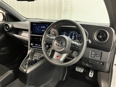 TOYOTA GR YARIS - 5