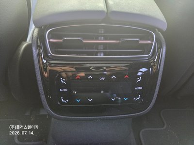 2022 Mercedes-BENZ EQS — миниатюра 12