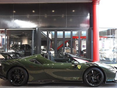 FERRARI SF90 - 8