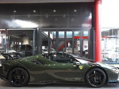 FERRARI SF90 - 9
