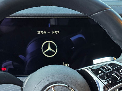 MERCEDES-BENZ E-CLASS - 6