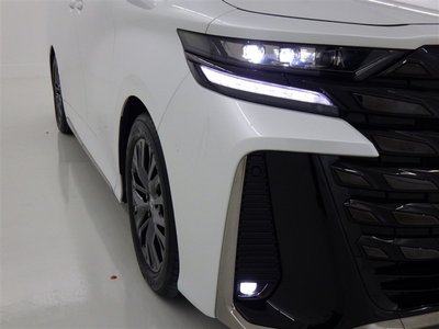 صورة 8 لـ 2024 Toyota VELLFIRE
