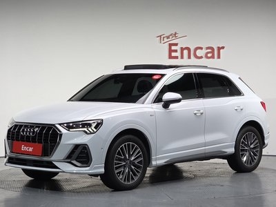 AUDI Q3 - 1