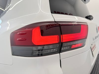 2025 Toyota LAND CRUISER 300 — миниатюра 67