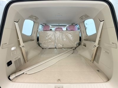 2025 Toyota LAND CRUISER 300 — миниатюра 46