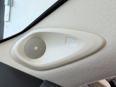 2025 Toyota LAND CRUISER 300 — миниатюра 14