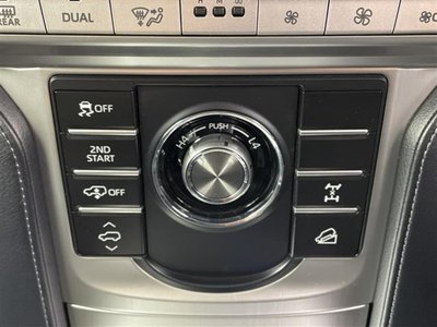 2018 Toyota LAND CRUISER PRADO — миниатюра 12