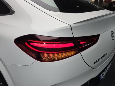 MERCEDES-BENZ GLE-CLASS - 10