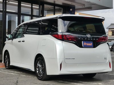 TOYOTA ALPHARD - 10