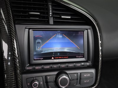 صورة مصغرة 15 لـ 2011 AUDI R8
