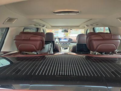 MERCEDES-BENZ GLS - 9