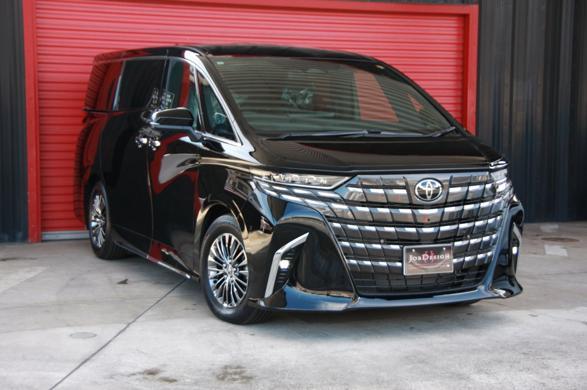 TOYOTA ALPHARD - View 1