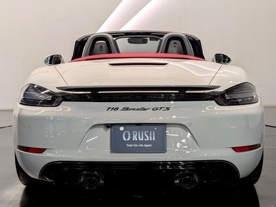 PORSCHE 718 - 5