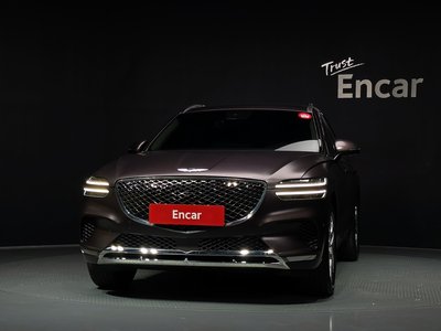 2021 Genesis GV70 photo 2