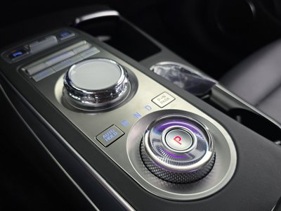 صورة مصغرة 12 لـ 2021 Genesis GV70