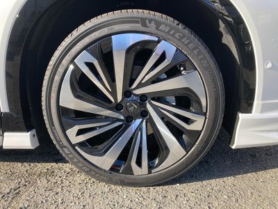 TOYOTA CROWN ESTATE - 8