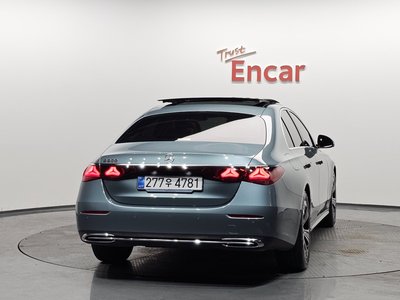 MERCEDES-BENZ E-CLASS - 4