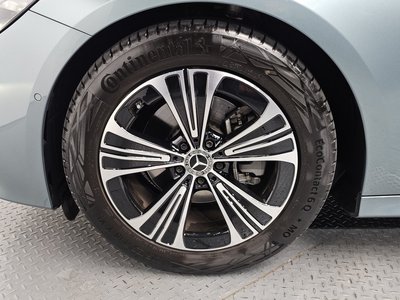 MERCEDES-BENZ E-CLASS - 6