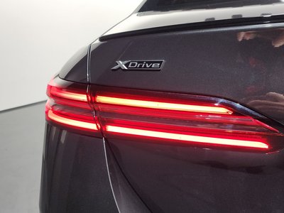 صورة 10 لـ 2025 BMW 5 SERIES