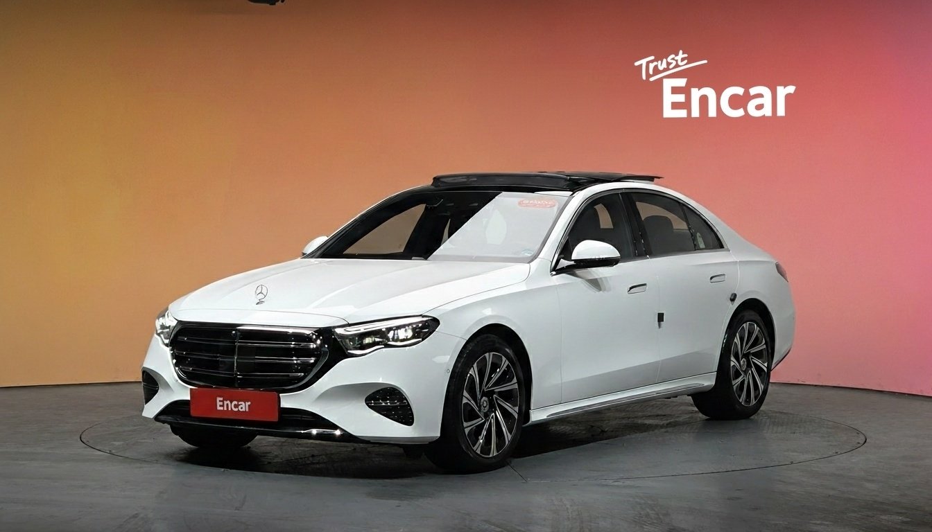 MERCEDES-BENZ E-CLASS - View 1