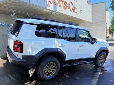 TOYOTA LAND CRUISER 250 - 7