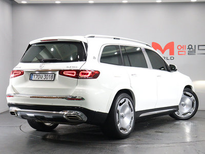 MERCEDES-BENZ GLS - 3