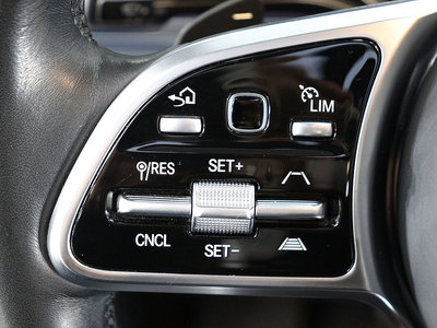 MERCEDES-BENZ GLS - 10