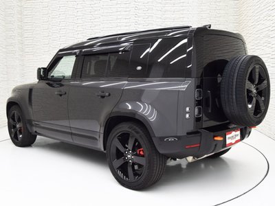 LAND ROVER DEFENDER - 2