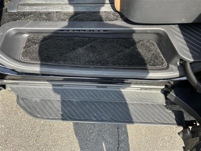 TOYOTA VELLFIRE - 4