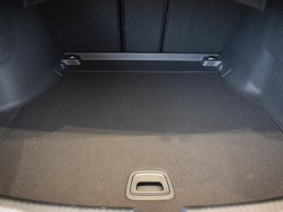 2025 Mercedes-BENZ C-CLASS thumbnail 21