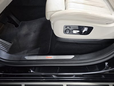 2022 BMW X7 — миниатюра 33