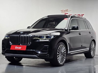 2022 BMW X7 照片 1