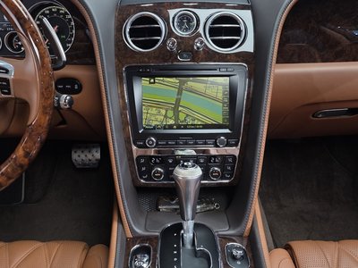2016 Bentley FLYING SPUR 缩略图 14
