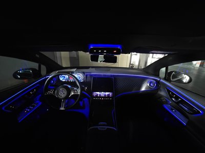 MERCEDES-BENZ EQE - 5