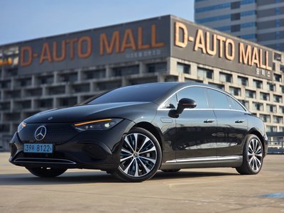 MERCEDES-BENZ EQE - 4