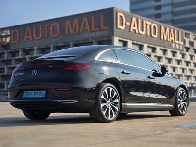 MERCEDES-BENZ EQE - 6