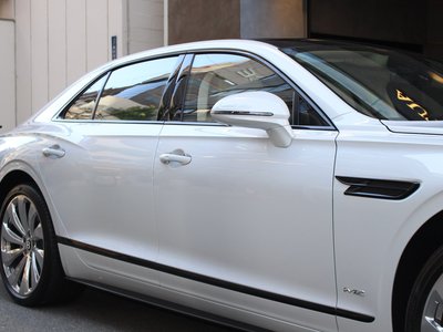 2020 Bentley FLYING SPUR 缩略图 18