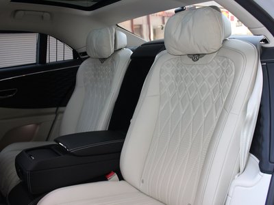 2020 Bentley FLYING SPUR 缩略图 28