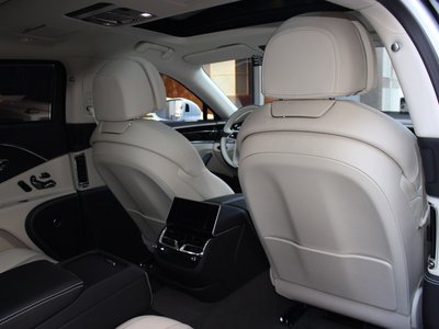2020 Bentley FLYING SPUR 缩略图 29