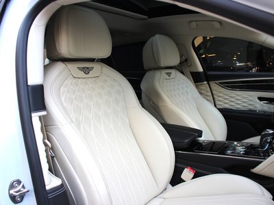 2020 Bentley FLYING SPUR 缩略图 25