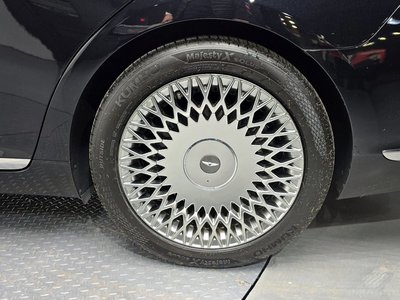 2019 Genesis G90 缩略图 28