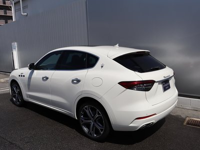 MASERATI LEVANTE - 8