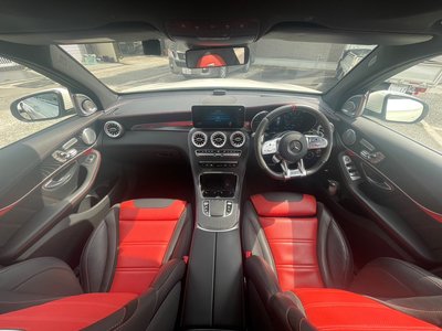 MERCEDES-BENZ GLC AMG - 10