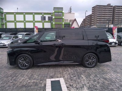2023 Toyota VELLFIRE photo 9