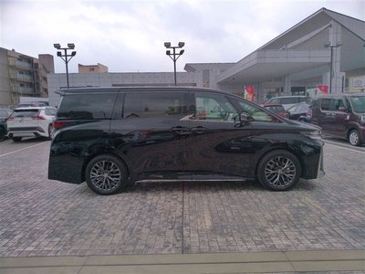 2023 Toyota VELLFIRE photo 3