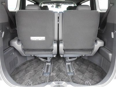 2023 Toyota ALPHARD — миниатюра 17